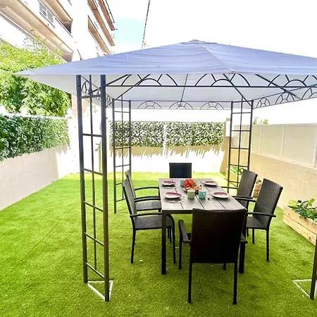 The Illuminated House By Gloove Apartment Torrevieja